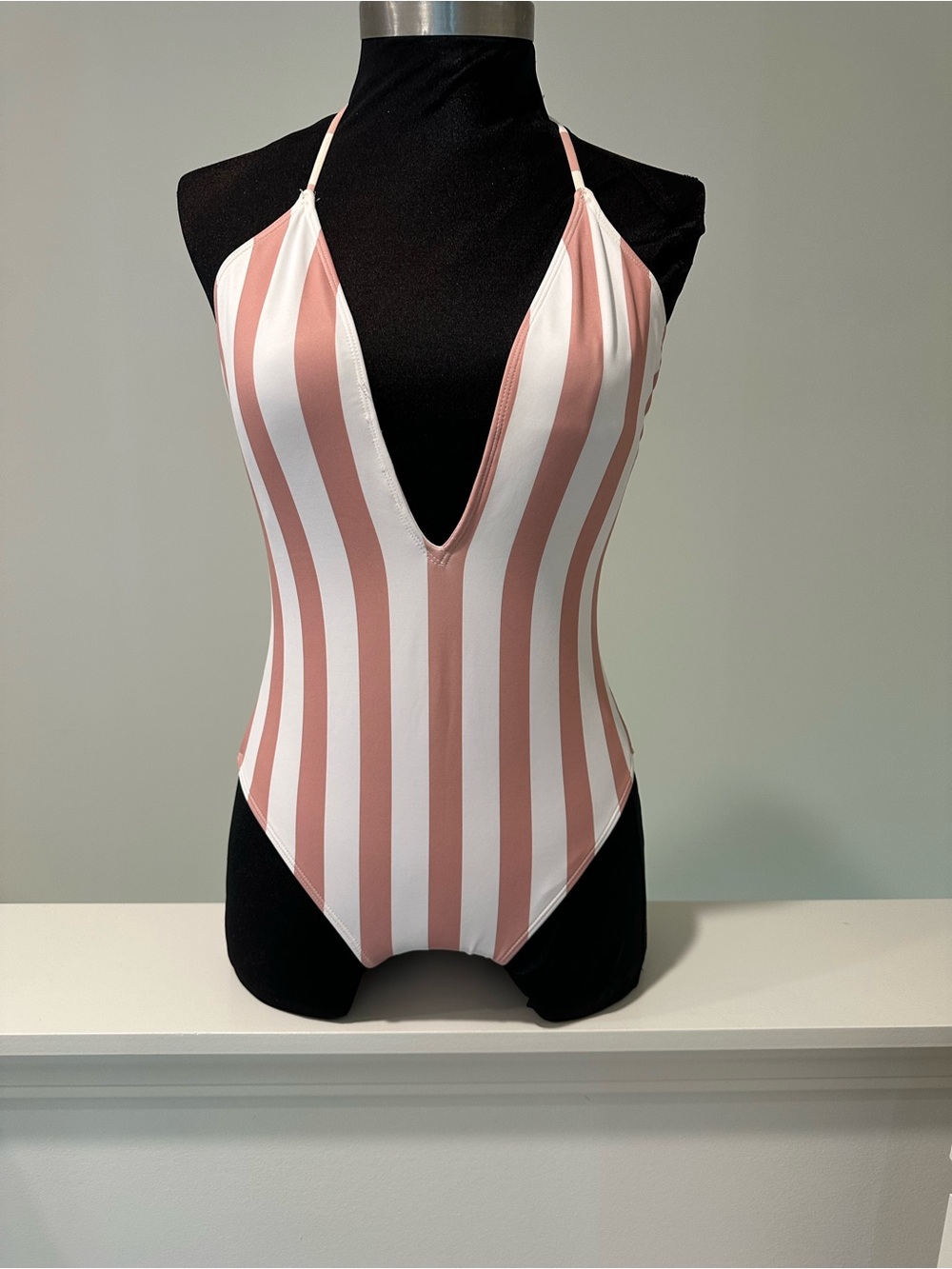 Women’s striped one pice swimsuit